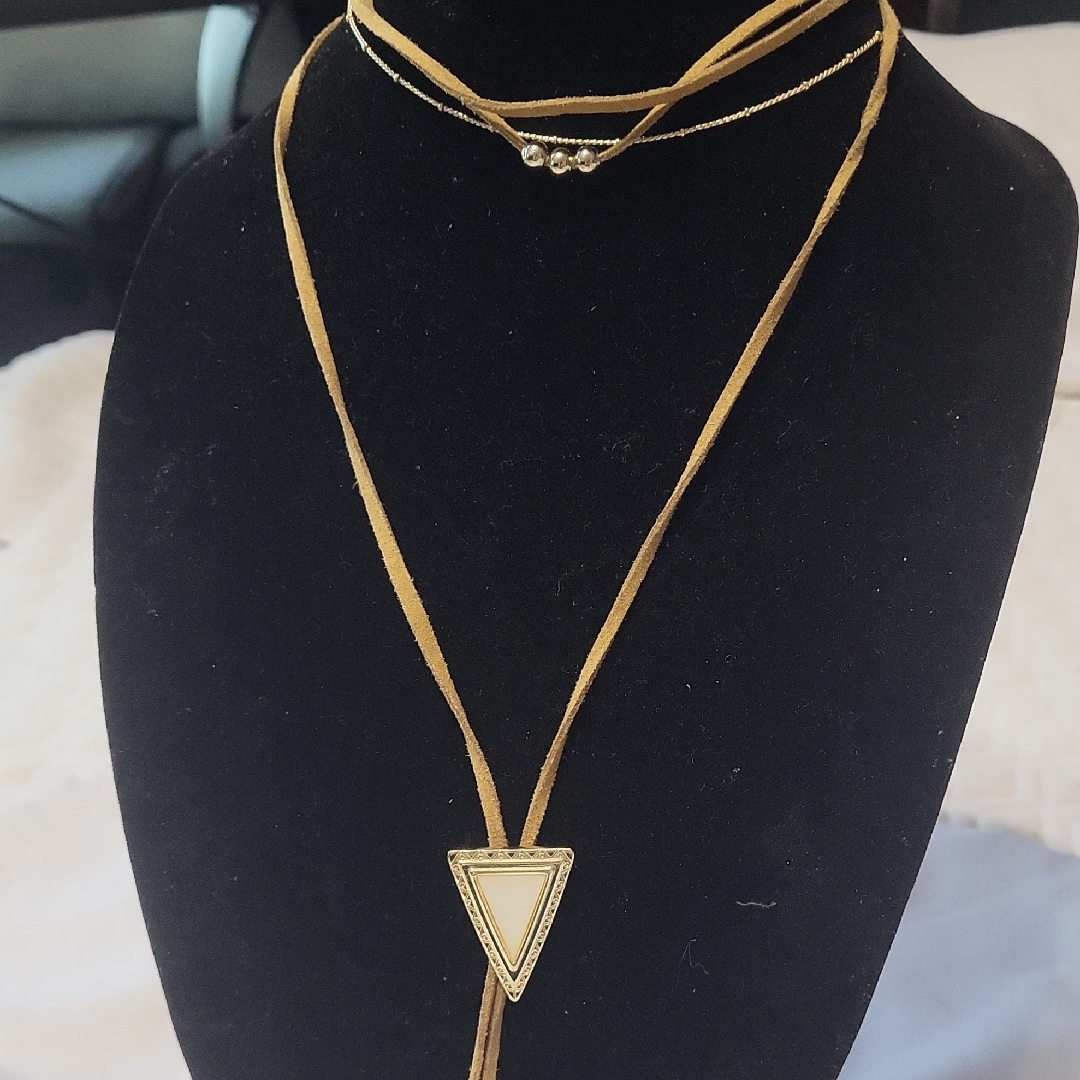 American Eagle Outfitters Gold Layered Necklace